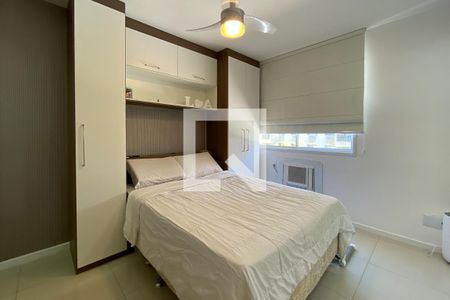 Apartamento à venda com 77m², 3 quartos e 1 vaga Apartamento à venda com 77m², 3 quartos e 1 vagaSuíte