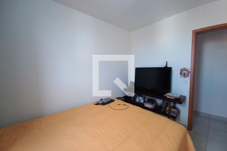Quarto 1 de apartamento à venda com 2 quartos, 50m² em Piratininga (venda Nova), Belo Horizonte