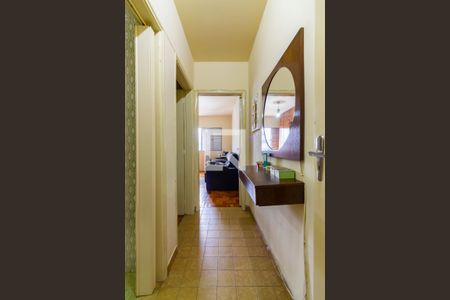 Apartamento à venda com 96m², 2 quartos e 1 vagaCorredor