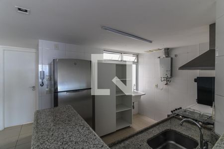 Apartamento à venda com 90m², 2 quartos e 1 vagaCozinha e Área de Serviço