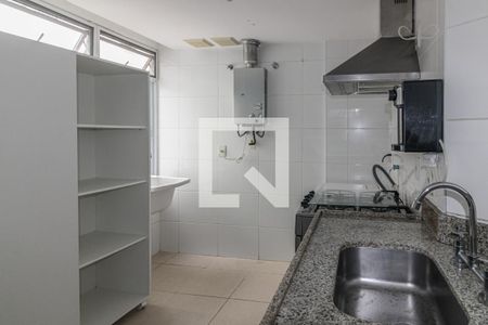 Apartamento à venda com 90m², 2 quartos e 1 vagaCozinha e Área de Serviço