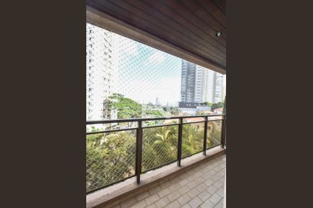 Apartamento à venda com 107m², 4 quartos e 2 vagasVaranda Suíte 02
