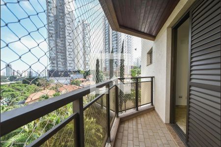 Apartamento à venda com 107m², 4 quartos e 2 vagasVaranda Suíte 02