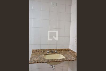 Apartamento à venda com 107m², 4 quartos e 2 vagasBanheiro Suíte 03