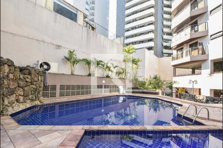 Apartamento à venda com 107m², 4 quartos e 2 vagasPiscina
