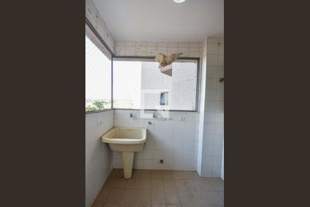 Apartamento à venda com 107m², 4 quartos e 2 vagasLavanderia