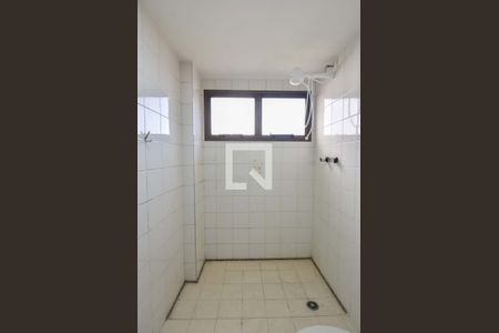 Apartamento à venda com 107m², 4 quartos e 2 vagasBanheiro Suíte 03