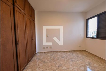 Apartamento à venda com 107m², 4 quartos e 2 vagasSuíte 01