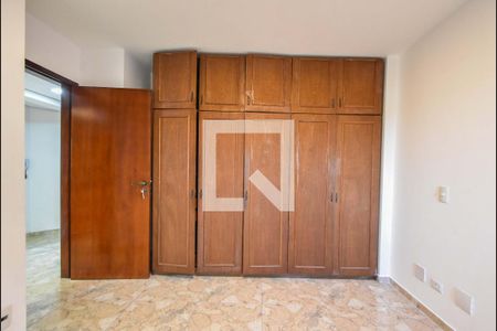Apartamento à venda com 107m², 4 quartos e 2 vagasSuíte 01