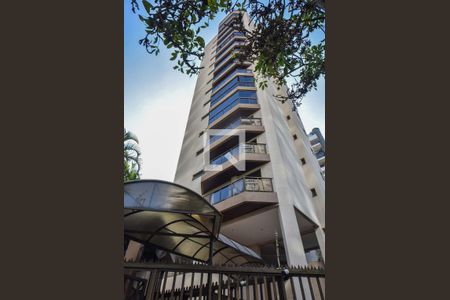 Apartamento à venda com 107m², 4 quartos e 2 vagasPrédio