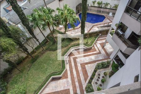 Apartamento à venda com 107m², 4 quartos e 2 vagasVista Condomínio