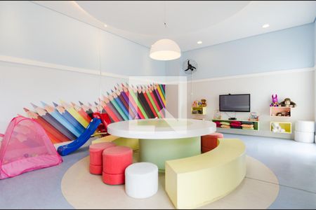 Apartamento à venda com 101m², 3 quartos e 2 vagas Apartamento à venda com 101m², 3 quartos e 2 vagasÁrea comum - Brinquedoteca