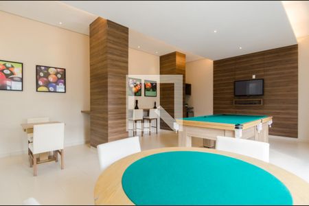 Apartamento à venda com 101m², 3 quartos e 2 vagas Apartamento à venda com 101m², 3 quartos e 2 vagasÁrea comum - Espaço de jogos