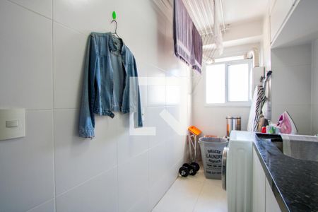 Apartamento à venda com 101m², 3 quartos e 2 vagas Apartamento à venda com 101m², 3 quartos e 2 vagasÁrea de serviço