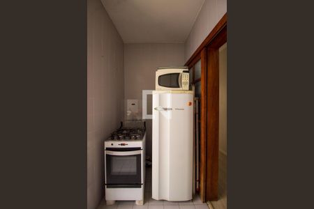 Apartamento à venda com 46m², 1 quarto e sem vagaCozinha e Área de Serviço