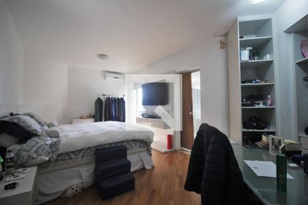 Apartamento à venda com 408m², 3 quartos e 4 vagasSuíte 3