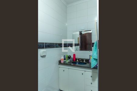 Casa à venda com 142m², 2 quartos e 2 vagasBanheiro