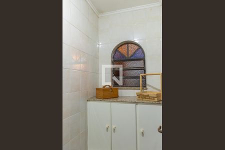 Casa à venda com 142m², 2 quartos e 2 vagasBanheiro de Serviço