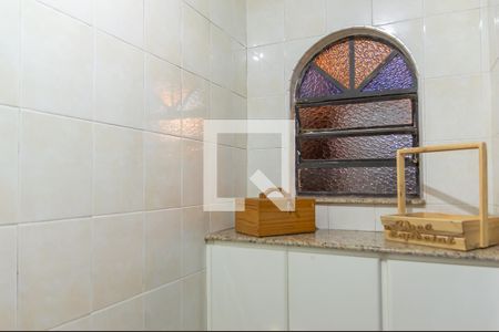 Casa à venda com 142m², 2 quartos e 2 vagasBanheiro de Serviço