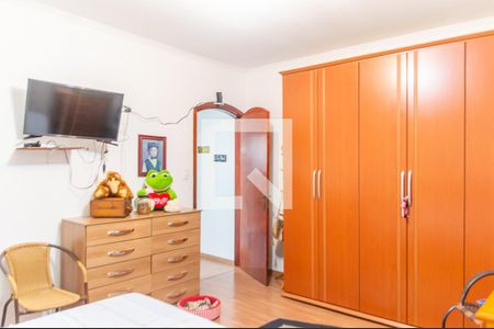 Casa à venda com 142m², 2 quartos e 2 vagasQuarto