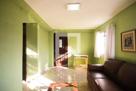 Sala de casa para alugar com 2 quartos, 60m² em Jardim Londrina, São Paulo