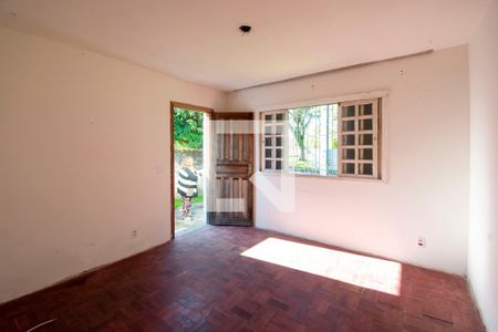 Sala de Estar de casa à venda com 2 quartos, 300m² em Aberta dos Morros, Porto Alegre