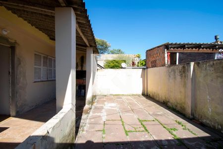 Casa à venda com 300m², 2 quartos e 1 vagaQuintal