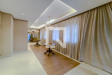 Apartamento à venda com 60m², 2 quartos e 1 vaga Apartamento à venda com 60m², 2 quartos e 1 vagaHall Social