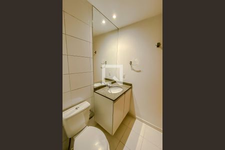 Apartamento à venda com 60m², 2 quartos e 1 vaga Apartamento à venda com 60m², 2 quartos e 1 vagaBanheiro da Suite