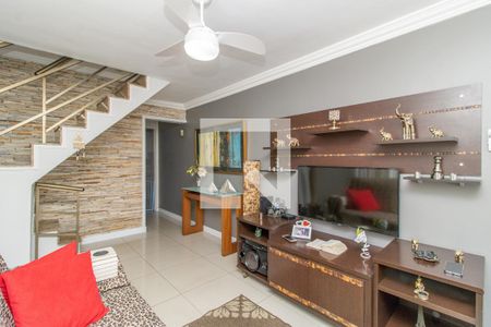 Sala  de casa de condomínio à venda com 3 quartos, 150m² em Irajá, Rio de Janeiro