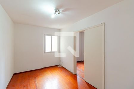 Sala de Apartamento com 1 quarto, 27m² Santa Cecília
