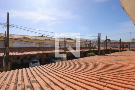 Casa de condomínio para alugar com 75m², 3 quartos e 2 vagasCloset Vista