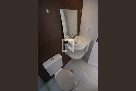 Casa de condomínio para alugar com 75m², 3 quartos e 2 vagasBanheiro