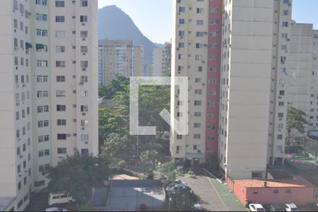 Vista da Sala  de apartamento para alugar com 2 quartos, 52m² em Jacarepaguá, Rio de Janeiro