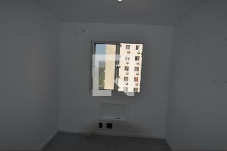 Quarto 1  de apartamento para alugar com 2 quartos, 52m² em Jacarepaguá, Rio de Janeiro