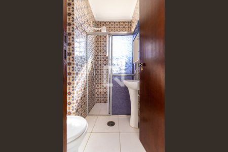 Casa à venda com 230m², 3 quartos e 2 vagasBanheiro Corredor