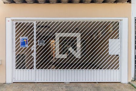 Casa à venda com 230m², 3 quartos e 2 vagasFachada da Casa