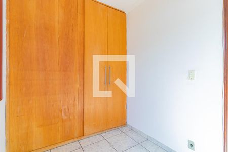 Casa à venda com 230m², 3 quartos e 2 vagasQuarto 2