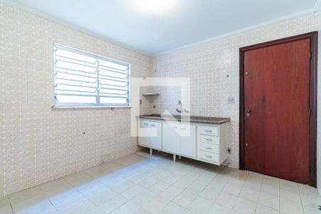 Casa à venda com 230m², 3 quartos e 2 vagasCozinha