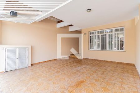 Casa à venda com 230m², 3 quartos e 2 vagasGaragem