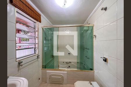 Casa à venda com 232m², 5 quartos e 2 vagasBanheiro da Suíte