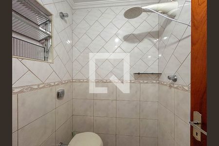 Casa à venda com 232m², 5 quartos e 2 vagasBanheiro de serviço