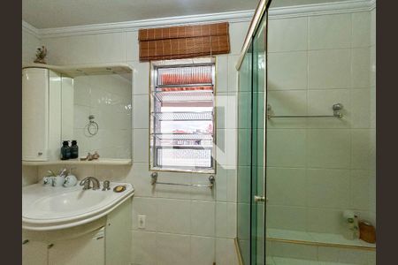 Casa à venda com 232m², 5 quartos e 2 vagasBanheiro da Suíte