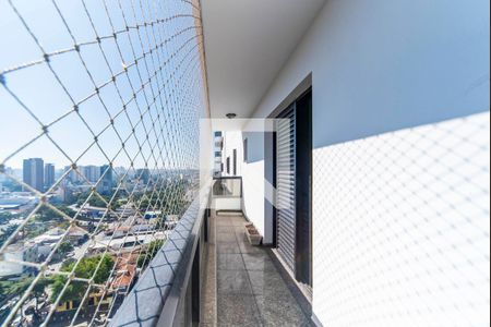 Apartamento à venda com 150m², 3 quartos e 2 vagasVaranda do Quarto 1