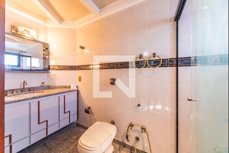 Apartamento à venda com 150m², 3 quartos e 2 vagasBanheiro do Quarto 2