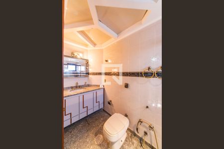 Apartamento à venda com 150m², 3 quartos e 2 vagasBanheiro do Quarto 2