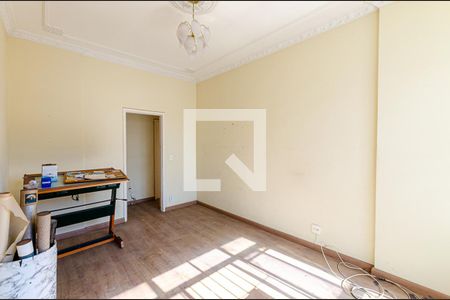 Sala de apartamento à venda com 2 quartos, 76m² em Centro, Niterói