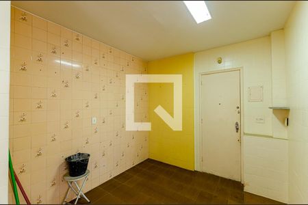 Apartamento para alugar com 76m², 2 quartos e sem vagaCozinha 