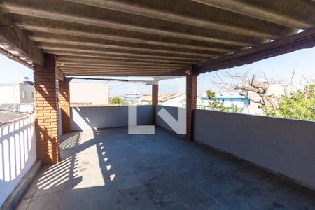 Casa à venda com 300m², 5 quartos e 5 vagas Casa à venda com 300m², 5 quartos e 5 vagasChurrasqueira