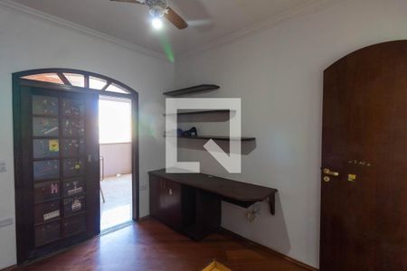 Casa à venda com 300m², 5 quartos e 5 vagas Casa à venda com 300m², 5 quartos e 5 vagasQuarto 2